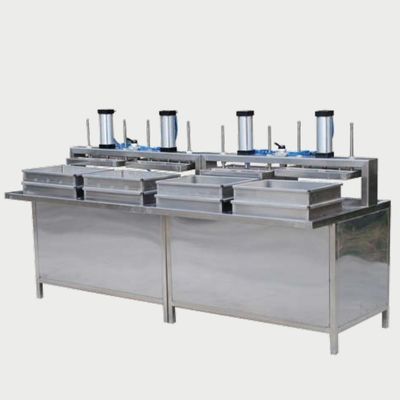 Frische Sojabohnen Tofu Vier-Stationen-Pneumatische Formmaschine mit und Kleingröße Design